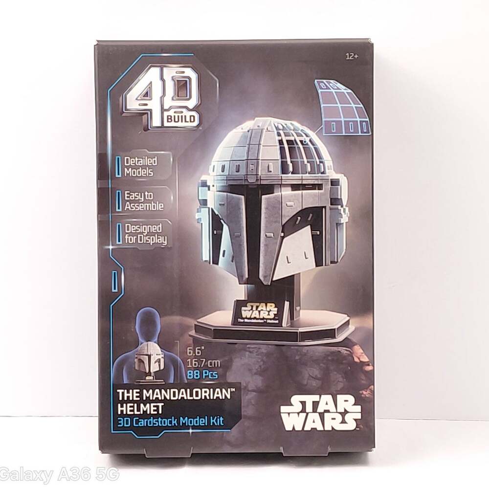 NIB Star Wars 4D Build Mandalorian Helmet 3D Model Kit New In Box